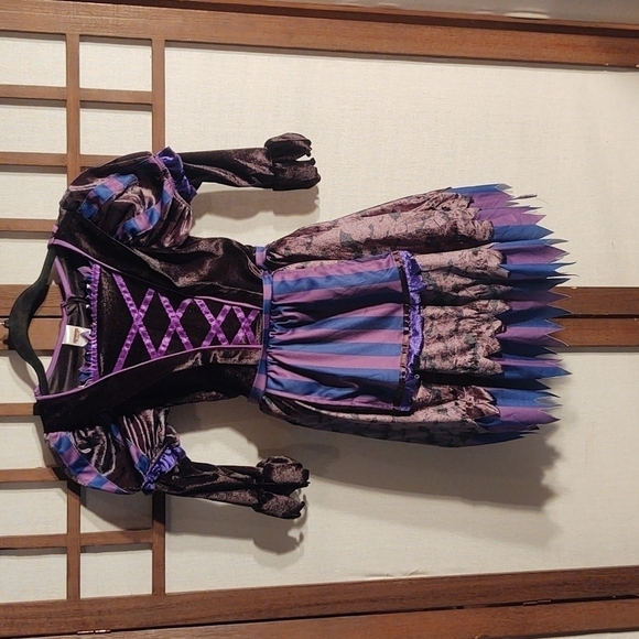 Spooktacular Creations Purple and Black Witch Dress with Puffed Sleeves Sz S - Picture 1 of 9